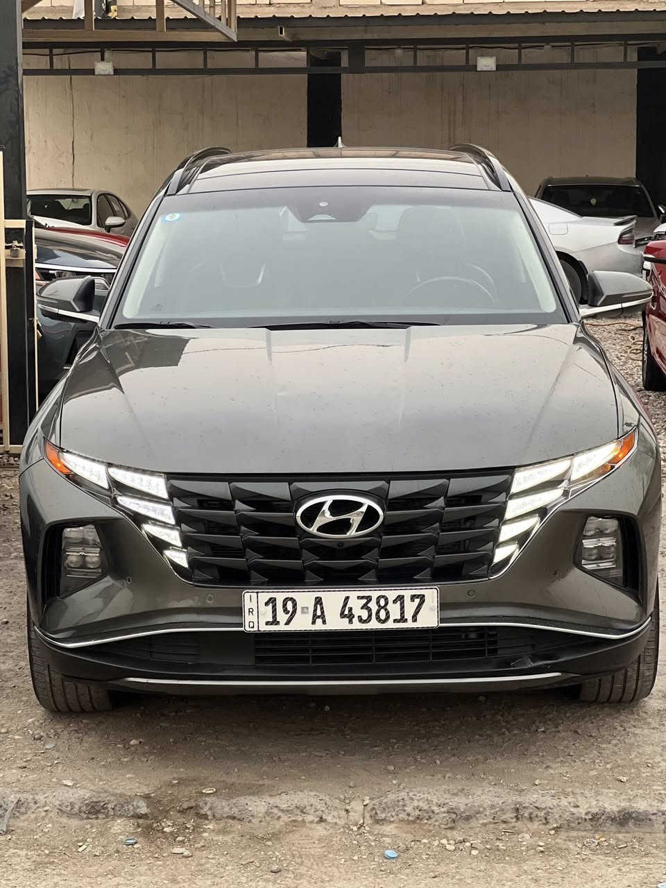 السلام عليكم هونداي توسان مديل 2023 وراد امريكي فول مواصفات حادث السياره جاملغ وبنيد بدون دواخل 
1-بصمه 
2-سلايد روف 
3-بانوراما 
4-اشاير بل مري 
5-رادار امامي 
6رادار خلفي 
7-رادار بل مري 
8-اوتو هولد 
9-نضام ايكو
10-نضام سبورت 
11-نضام نورمال 
12-لد امامي 
13-لد خلفي
14-خمس كامرات 
15-كامره 360درجه
16- كشن ذاكره 
17-كشن سايق تتفئه وتبريد 
18-كشن صدر تتفئه وتبريد 
19-كشنات خلفيه تتفئه 
20-شاشه جبيره 
21-بصمه ابواب 
22-بصمه تشغيل 
23-كشنين كهرباء 
شنو بالك اكو بيه مواصفات 
فول الفول مكينه 2500
رقم كربلاء مداور ثاني يوم 
مكان كربلاء المقدسه 
سعر225 ورقه صور الحادث بل منشور 
تفاصيل اكثر ***********
