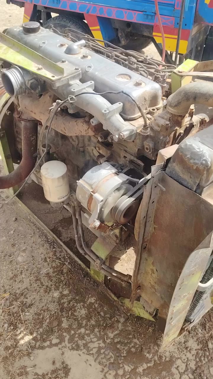 محرك بيركس لبيع شغال وجاهز بم نوزل  لاتنقيص لابخار بس بيه صوت ماعرفه مكان الديوانيه الحمزه ***********
