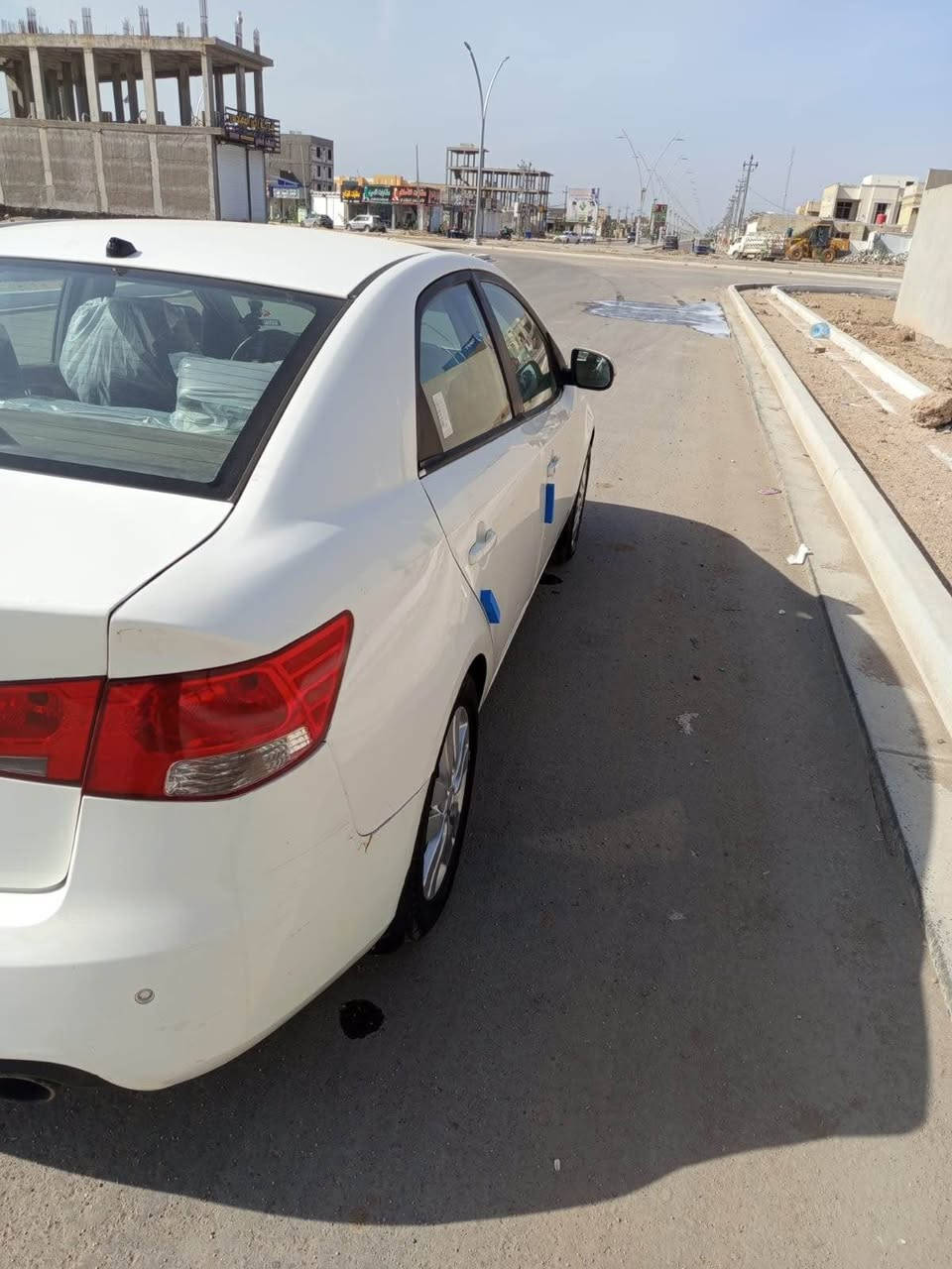 كيا سيراتو وارد خليجي 2013 مكينه كير تخم تاير حداده بيه صبغ رشات مكانت ما اعرف بيه رقم بصره تحويل ثاني يوم السعر 89 ويبه مجال قليل حك الجيه النوان بصره التنومه ما متواجد ع الفيس فقط اتصات‭0773 039 0002‬ البصرة, العراق
