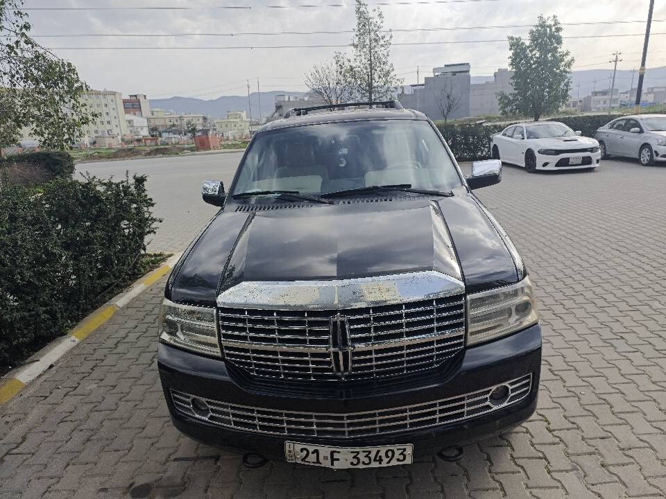 Lincoln Navigator 2008
بۆ فرۆشتن 
پاکە بێ لێدراوی ... بێ بۆیاخ
8 بستۆنە ... کراوە بە غاز 
3 ڕیز کوشن
فول مواصفاتە.. 
سەیارەکە وەک شەریکە ماوەتەوە 
نرخ 130 وەرەقە و معامەلەیەکی کەم 
بۆ ئەوانەی خوازیارن پەیوەندی بکەن بە ژمارە تەلەفونی 
***********
تکایە مشتەری نیت تەلەفون مەکە السليمانية, العراق
