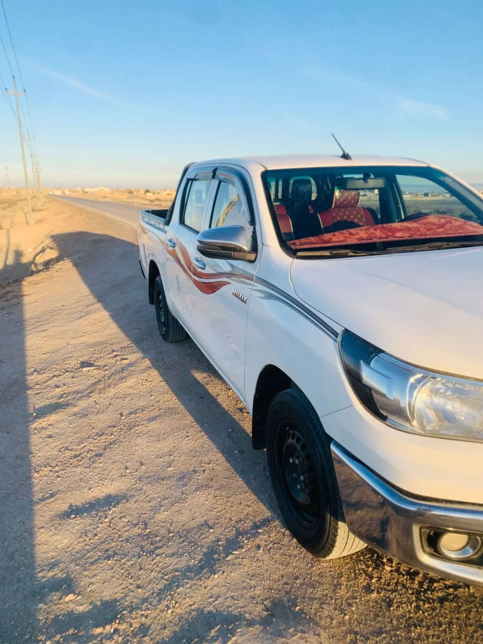 البيع هايلوكس مديل 2020رقم اربيل كير عادي رقم الجديد مكان بصره للسعر220وبيه مجال ***********
