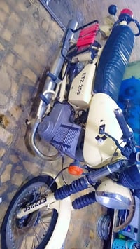 موتوسيكل • موديل ٨٢