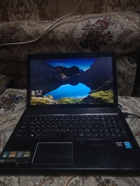 PC لينوفو معالج i7 كله نضيفه و جديده اي نقصه ما ناقصه شاحنه جديده ويند...