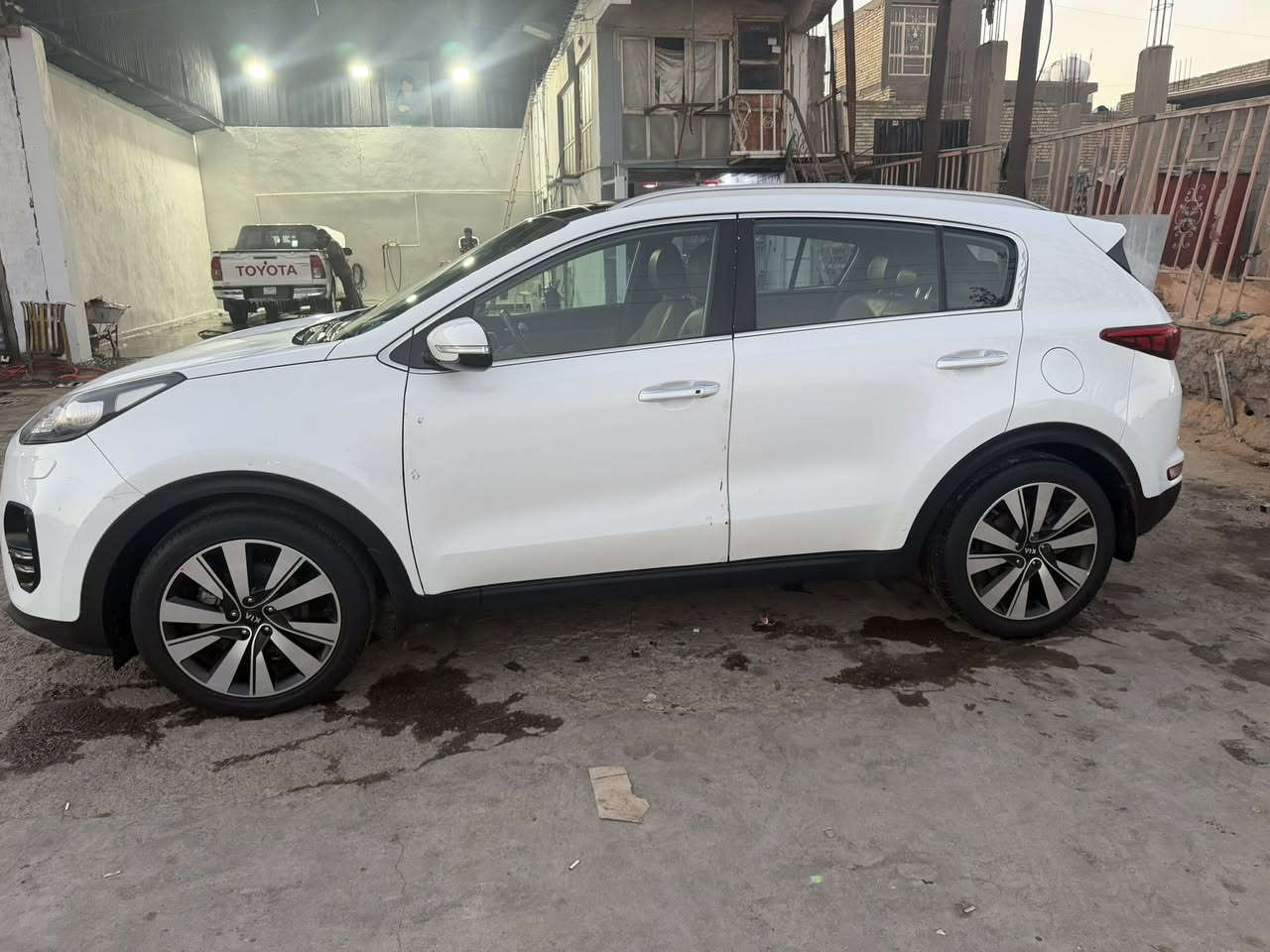 السلام عليكم سبورتج 2019 خليجي مكينه 2000
فول موصفات 

بصمه

بنورما 

حساسات امامي خلفي

صندوق كهرباء

كراسي كهرباء

سايد بريك بصمه

مرأي شفط

السياره فول الفول موصفات الجيتي بس مو جيتي

ماشيه 90 الف

بيه بارد بل باب مال السايق وبارد كلش قليل بل جاملخ الأمامي عله جهد السايق ما بين بس بل سونار يبين 

السياره حلوه وجديده معنى الكلمه

السعر 195 وبيه مجال 

الاتصال ***********
