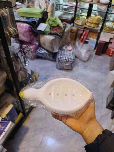 #سنترالتحافي، توفر اشكال جديده من قواعد الصابون ✅

الاسعار اسفل الصور⬇️

العنوان:الكندي الثانيه_ شارع جامع مقبل📍

متوفر توصيل داخل الموصل وجميع المحافظات🚗

اسيا:***********
كورك:***********
