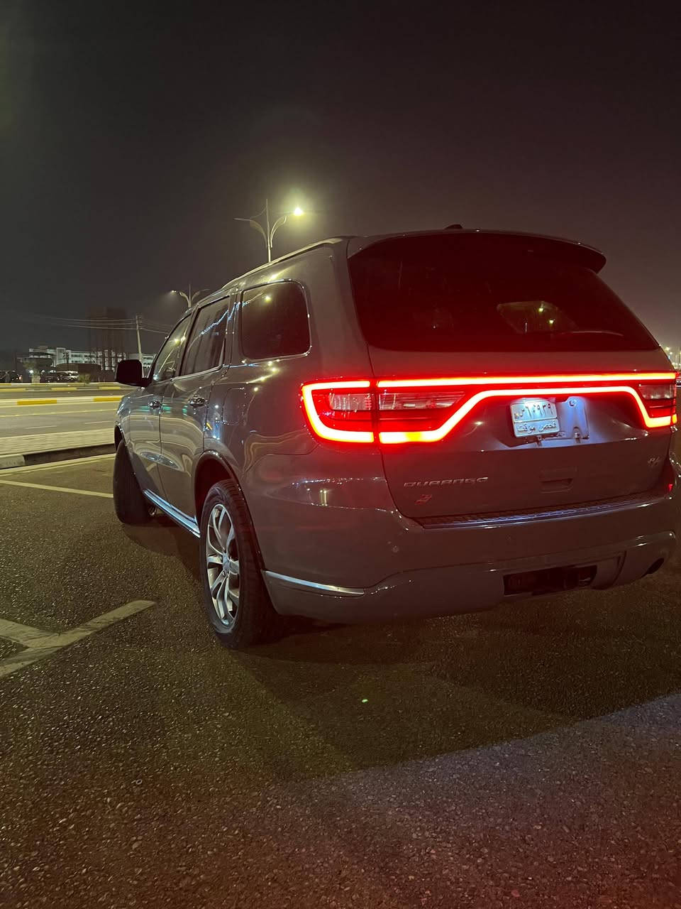 السلام عليكم
دورنكو مديل 2024 
حادثها سرقه 
السياره RT فول مواصفات 
كشن VIP 
رادار امامي 
حساسات اماميه خلفيه
سياره بجم 18 دشبول 18 
تحكمات ستيرن 
تبريد 3قطع 
فتحه سقف 
صندوق كهربائي 
السياره بدون ضربه فقط تبديل 
اللون سمنتي 
السياره داخله كتاب شهداء 
رقم بابل 
وكاله بأسم المشتري 
مكان السياره كربلاء 
رقم الهاتف ***********
السعر 258 ورقه
