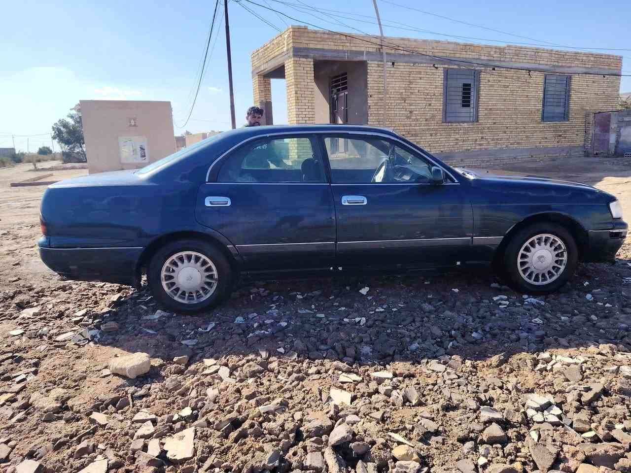 سلام عليكم البيع كرون موديل ١٩٩٣ المكان السماوه  الوركاء ٥٠ وبيهه مجال ***********
