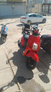 بوليس • حاوية • مكفولة