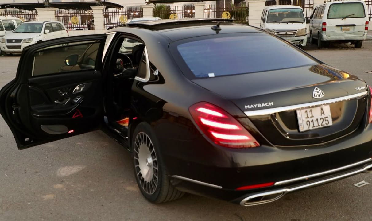 سلام عليكم حبايب 
للبيع او مراوس  حسب 
S 560 2019 
MAYBACH اصل 
مواصفات ميحتاج تجي اعلا مواصفات بل مرسيدس كلها اعلئ مواصفات و تفاصيل مايباخ 
سيارة وارد امريكا حادث جاملغ خلفي صبغ و قبق جنطة مبدل لون  بدون ايرباك داخل اسود 
أعيد واكرر مايباخ اصل و كل شي عل بلادي وضع شركة رقم بغداد مالك اول  تفاصيل اكثر 
*********** 
عنوان سيارة بغداد
