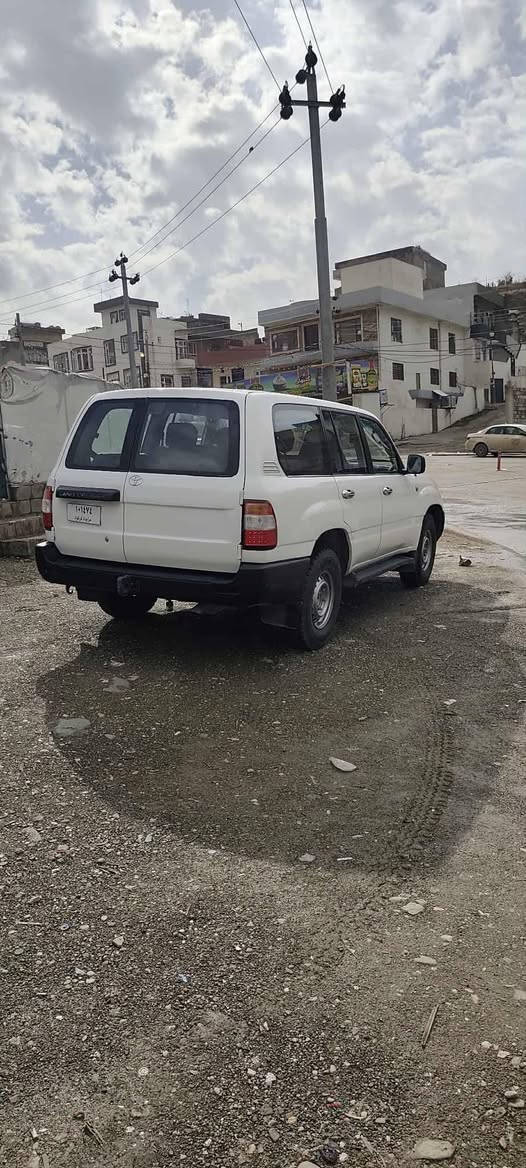 سڵاو توێتا لاندکرۆزەر مۆنکا 2004 داشبڵ بەرزگێڕتۆماتیک مزایدەی کەرکوک وەکالەت ئەکەم بەناوتەوە کاملبۆیاخ بێ دەعمو وەڕگەڕان گێڕو مەکینەو دەبڵ ئەکسلی بەشەرت کارەبای کامل مەزبوتە ٤تایەو ویلی 16 لەبنە 88گەڵاو معامەلە لەسلێ مانی*********** السليمانية, العراق
