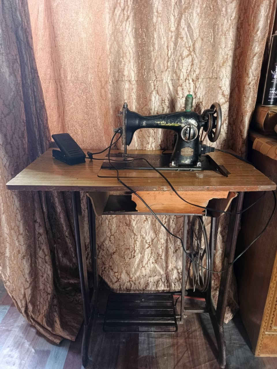 السلام عليكم مكينه خياطه للبيع كلشي مابيها وتشغل هيه وميزها  سعرها 60


**إذا كنت صاحب هذا الإعلان وتريد حذفه لأي سبب، رجاءا أرسل رسالة إلى الدعم الفني**