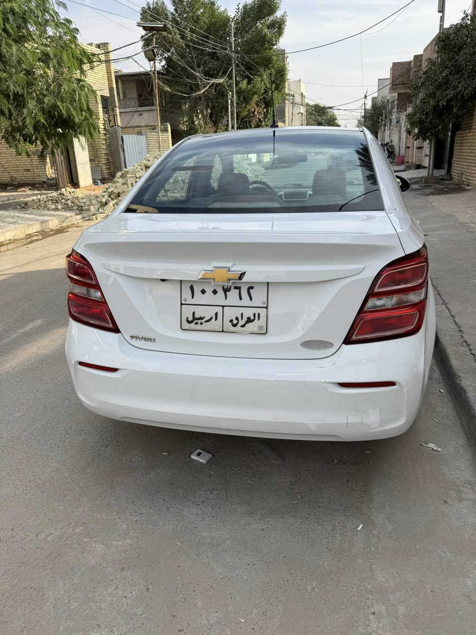 🚗 للبيع: شوفرليت أفيو (CHEVROLET AVEO) موديل 2019 🚗
السيارة خليجي شركة المنصور ( بيه طخه بل جاملغ امامي وربع بنيد ) .
كير ومحرك على وضع شركه بلاد 

• المحرك: 1600 دوش (DOHC) لنشاط واقتصادية في الوقود.

• ناقل الحركة: كير أوتوماتيك (AT) 6 نمر.

• المسافة المقطوعة: 120 ألف كم فقط
(USB عدد 2 + AUX).

• تحكم ستيرن كامل + تحكم بالمرايا كهربائياً.

• منظومة إضاءة (لايتات LED) + كشافات ضباب.

• تدفئة وتبريد ممتاز (جاهزة لكل الفصول).

✅ حالة السيارة ( جاملغ امامي صبغ وربع بنيد ):.

: رقم أربيل (قديم)، سنويه بسم شركه تحويل بأي وقت يناسبك 

• التحويل: أتعهد بل التحويل المباشر للمشتري.

📍 الموقع: بغداد - الكاظميه / 

💰 السعر: سعر مناسب جداً وبل خير على مشتري ).
سعر بيع نهائي 77 ورقه قفل سعر نهائي 

📞 للتواصل والاستفسار 
***********
