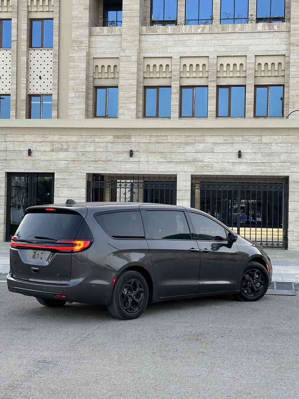 يا الله
كرايسلر باسيفيكا هايبرد  2023 بلاك ادشن فول سوادات 
📍 الموقع: كربلاء 

✨ المواصفات:  S فول عدا  الفتحه

🔹 تشغيل بصمة + 5,بصمات ابواب
🔹 اوتو بارك يعني ركن تلقائي+ 5 وضعيات للكامرات
🔹 حساسات امامي خلفي
🔹 راداد تنبيه الاصطدام 
🔹 تنبيه الخروج عن المسار
🔹 خزن كشن ميموري 
🔹 كشنات كهرباء
🔹 بيبان كهرباء + الجنطة كهرباء
🔹 شاشة + 5 كامرات
🔹 إنارة LED أمامية + بك لايت LED
🔹 داخل جلد اسود ملكي منفصل
🔹 رادار أمامي + نظام تحديد المسار
🔹السياره تترقم جميع المحافظات 
🔹الرقم مجاني لان السياره هايبرد

✅ السياره حلوه ونضيفه وحادثها جدآ بسيط بدون داخل بشرط
تبديل وصبغ بيبان 2  فقط تصليح درجة أولى 
وجميع الايرباكات سليمه شرط الفحص
رقم الشاصي 2C4RC1L76PR543771
صور امريكا بالمنشور 

📏 ماشية:106 الف  مشي داخل أمريكا فقط
                        السعر 242$ 
📞 للاستفسار: 
***********  ابو مهدي
