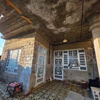 دار للبيع • ٢٠٠م • طريق ابو جاسم