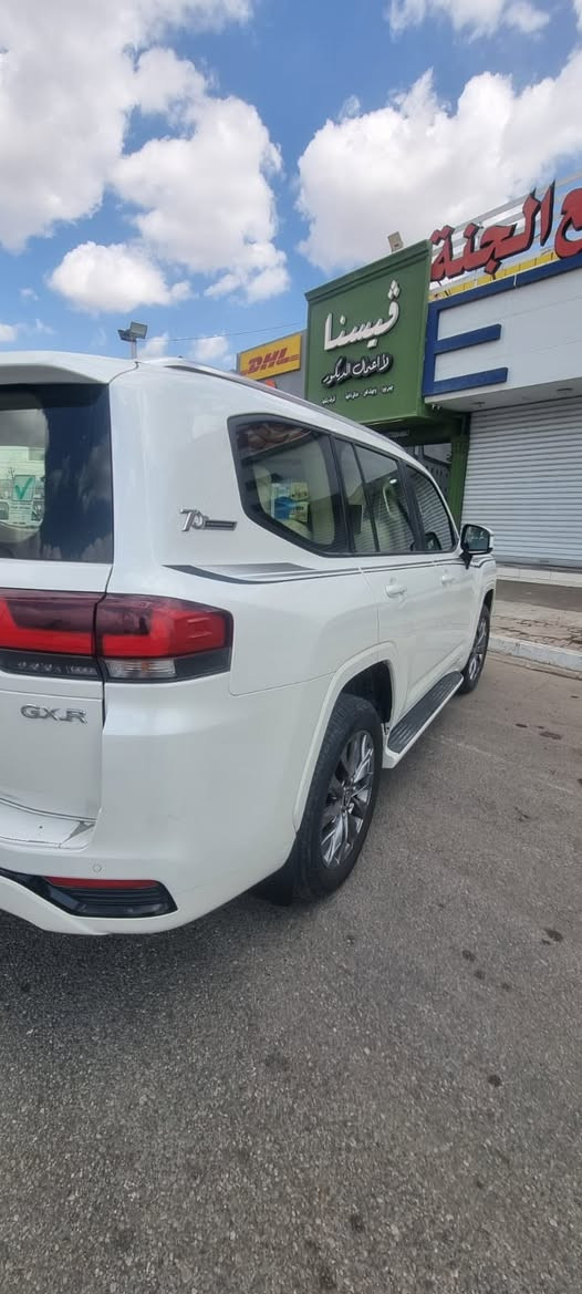 تويوتا لاندكروز GXR 2022 – ساز باب أول
سيارة زيرو شركة ساز باب أول
مكفولة كفالة عامة دعامية لدعامية
الممشى: 45,000 كم
المحرك: 6 سلندر تنفس طبيعي (مرغوب)
ملاحظة: بدون مراوس
بدون صبغ، بدون بارد، بدون شخوط
مكينة وكير شرط ما مفتو
4 تايرات مع ويل جديدة شركة
داخل بيجي كراسي جلد
كامل أغراضها موجودة
تحويل مباشر
نظافة 100% كامل سيرفس بدون نقص
المواصفات:
3 شاشات بلادي
تشغيل عن بعد
كاميرا
كراسي جلد
تدفئة كراسي
شحن وايرلس
نظام ECO
فتحة سقف (سلايد)
نظام مانع انزلاق
ثلاجة
زينون
حساسات خلفية ومرايا
السعر ٦٣٠ ورقة
٦ شدات و ٣٠ ورقة


**إذا كنت صاحب هذا الإعلان وتريد حذفه لأي سبب، رجاءا أرسل رسالة إلى الدعم الفني**