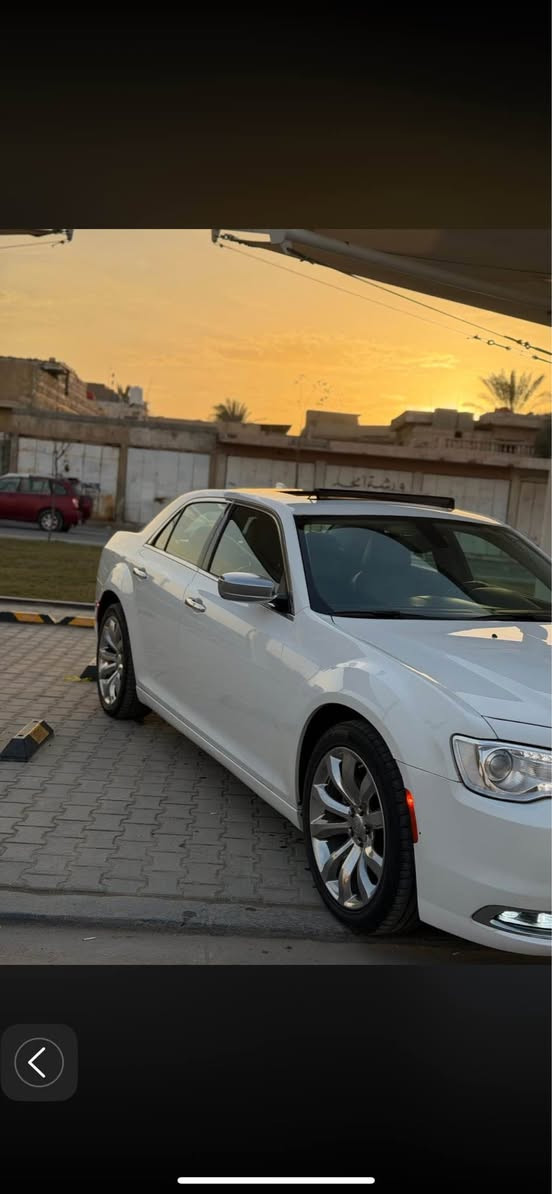 سلام عليكم وبامه مديل 2016 رقم شمالي تريد تحويل وكاله مكينه 3600 بني رامه كير ماوس شاشه جبيره سياره مكفوله ما عده بارد بسيط باب السايق سياره جاهزه من كلشي ما بيهه كل نقص استفسار التصال *********** شط العرب, البصرة
