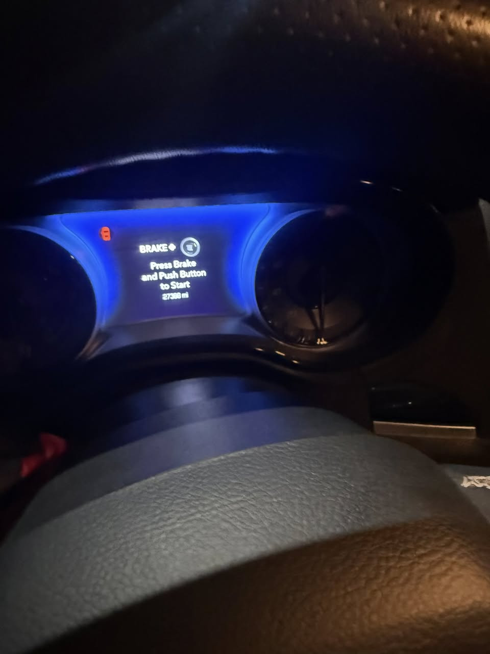 سلام عليكم.  الشايب.  موديل. ٢٠٢٣  بيع. فقط  ***********غير متواجد. على الفيس. السعر ٣٤٥ $بيها. شبر. BDR    وبارد.  بالبنيد. فئة S
