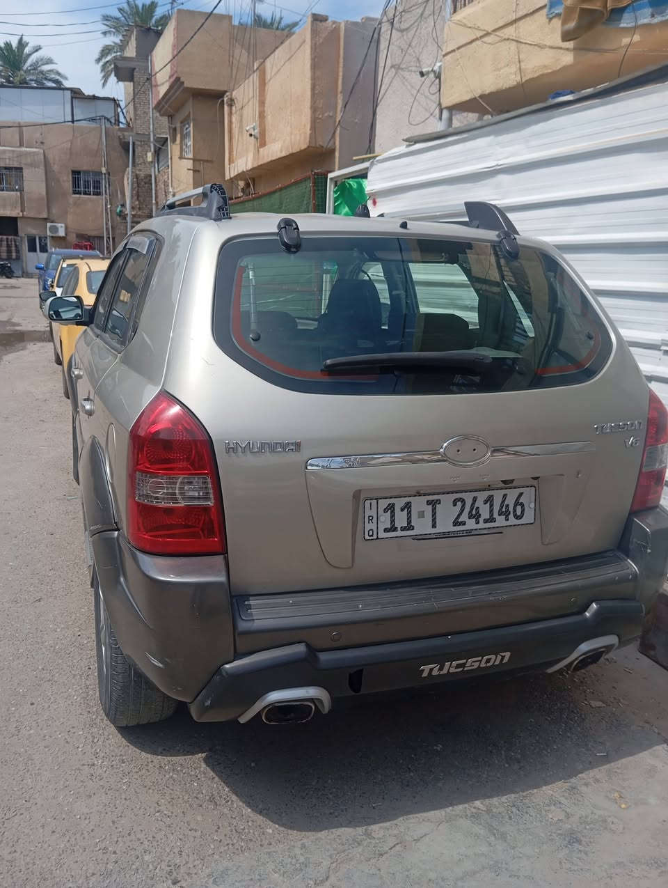السلام عليكم كيه توسان 2006
حادث فقط جاملغ الامامي  +مصبوغه حزام
سعر 85 وبيه مجال ***********

