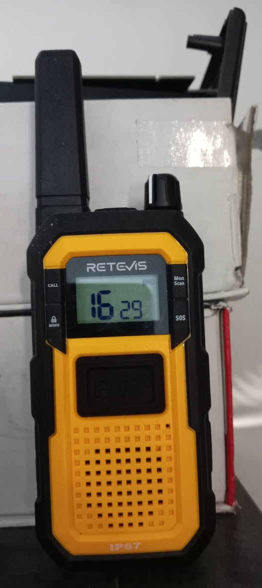 اجهزه لاسلكيه حديثه
اصفر شحن تايبسي زاد قاعده
اخضر شحن حديث قاعدةusb
***********
