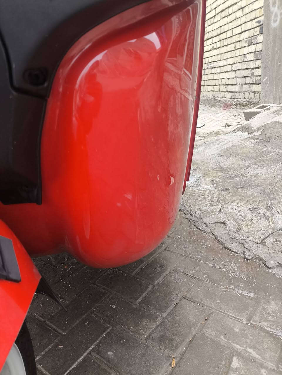 تكتك البيع موديل 17رقم سنوية 
مكاني بغداد مدينة الصدر 
***********
