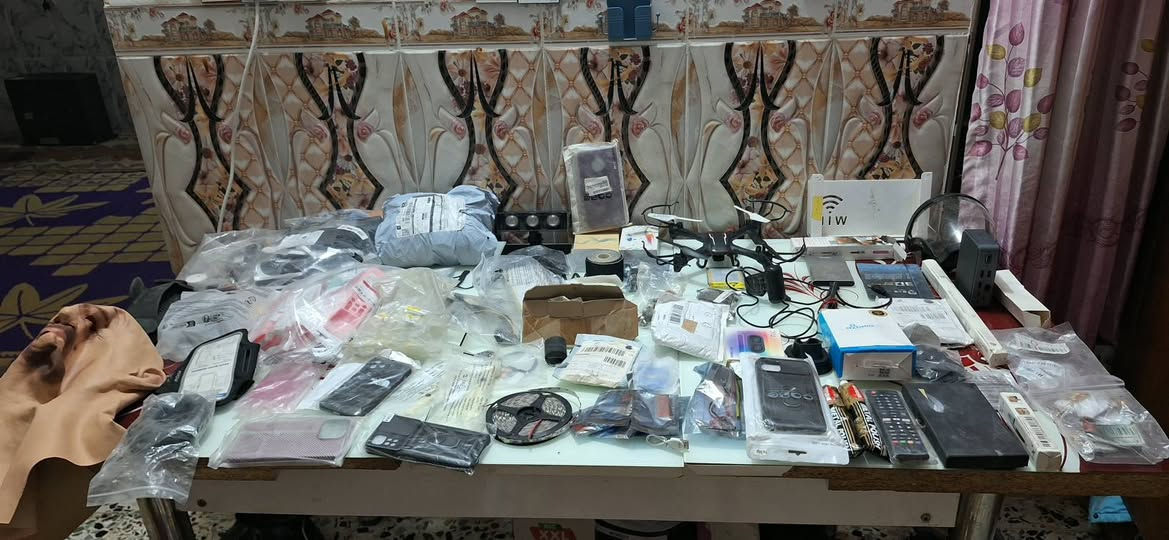 شلعة ب٣٦ مع التوصيل الغراض مافاحصهن الدرون مابي ريموت


**إذا كنت صاحب هذا الإعلان وتريد حذفه لأي سبب، رجاءا أرسل رسالة إلى الدعم الفني**