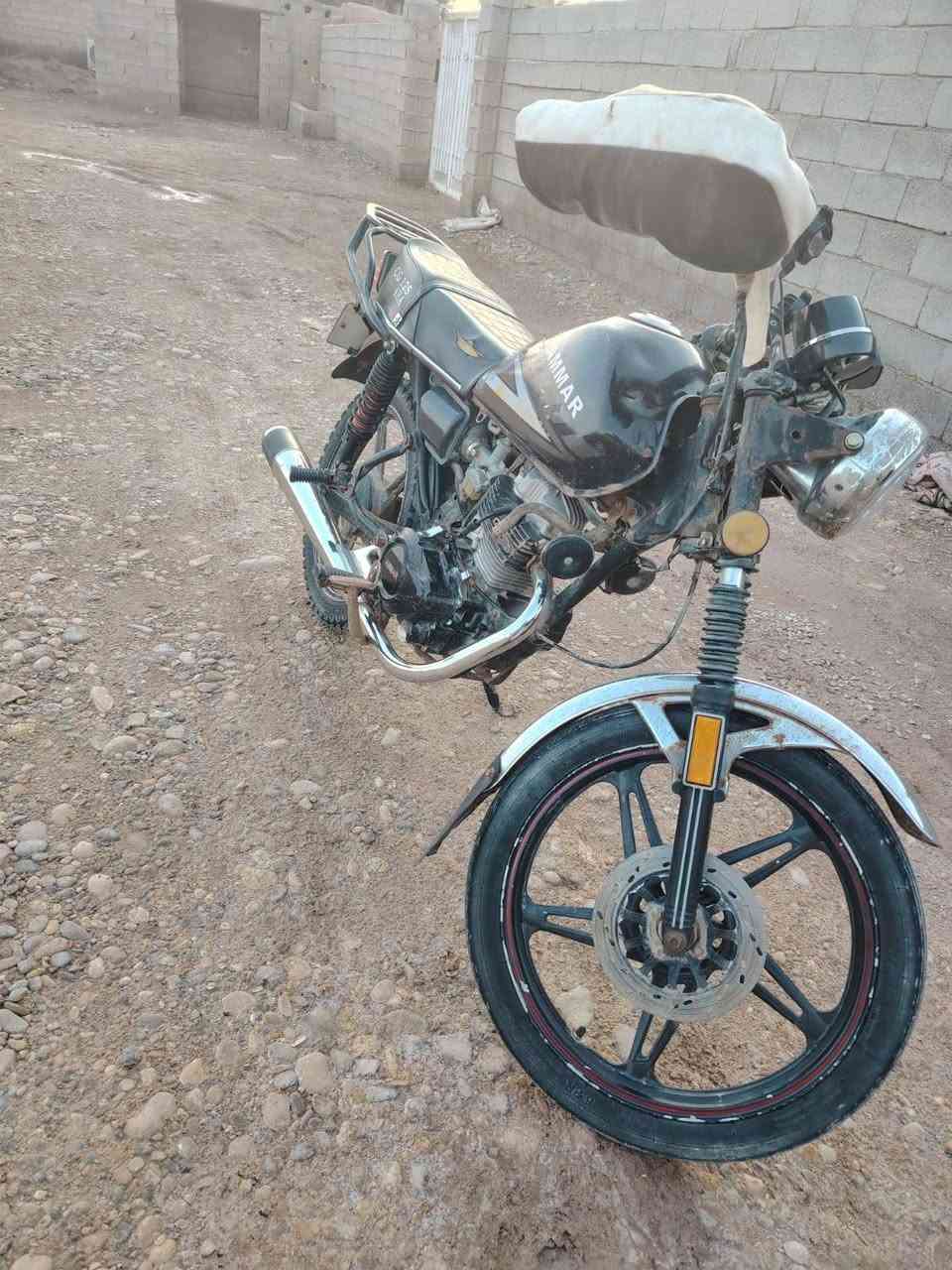 ***********
٧٠٠ وبي مجال سنويه ورقم تحويل
