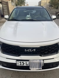 سورنتو مديل ٢٠٢٢ رقم بغداد خليجي  ٦ سلندر  بانورما كير ماوس صندوق كهرب...