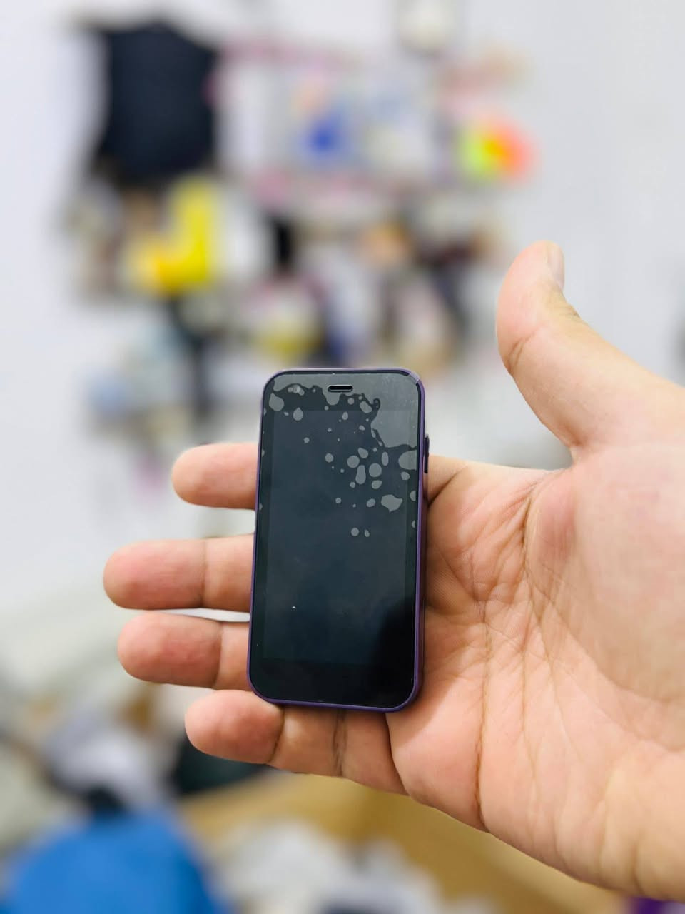 ايفون سمارت شكل ايفون 14 برو ✅
سيم كارت خط يدعم اتصال وانترنت✅
رام 32+ كارت خارجي 64 هديه✅
لمس سريع وكلشي شغال نضام اندرويد حقيقي مدعوم
فيس ايدي مدمج بالنضام وشغال في الأضاءه المتوسطه 
ويا ملحقاته كامله
السعر 45 🤩✅
واتساب أو خاص
***********
