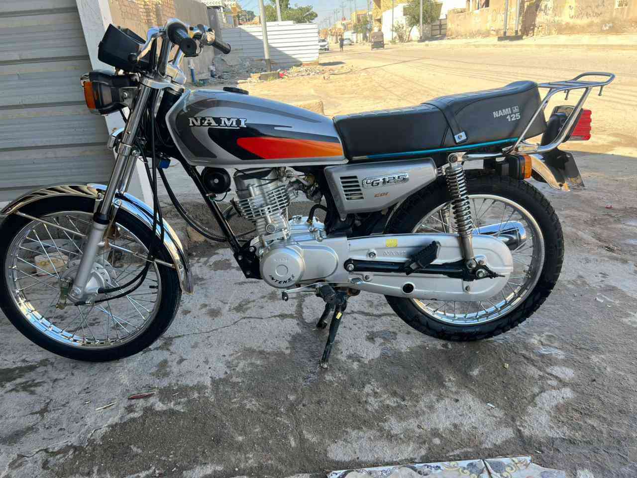 دراجه ايراني
نوع المكينه انتنس 
سعر 750 وبيه مجال 
موديل 2023
رقم *********** 
دراجه تعمير والغراض كله اصلي تجي تفحص وتشوف بعينك
