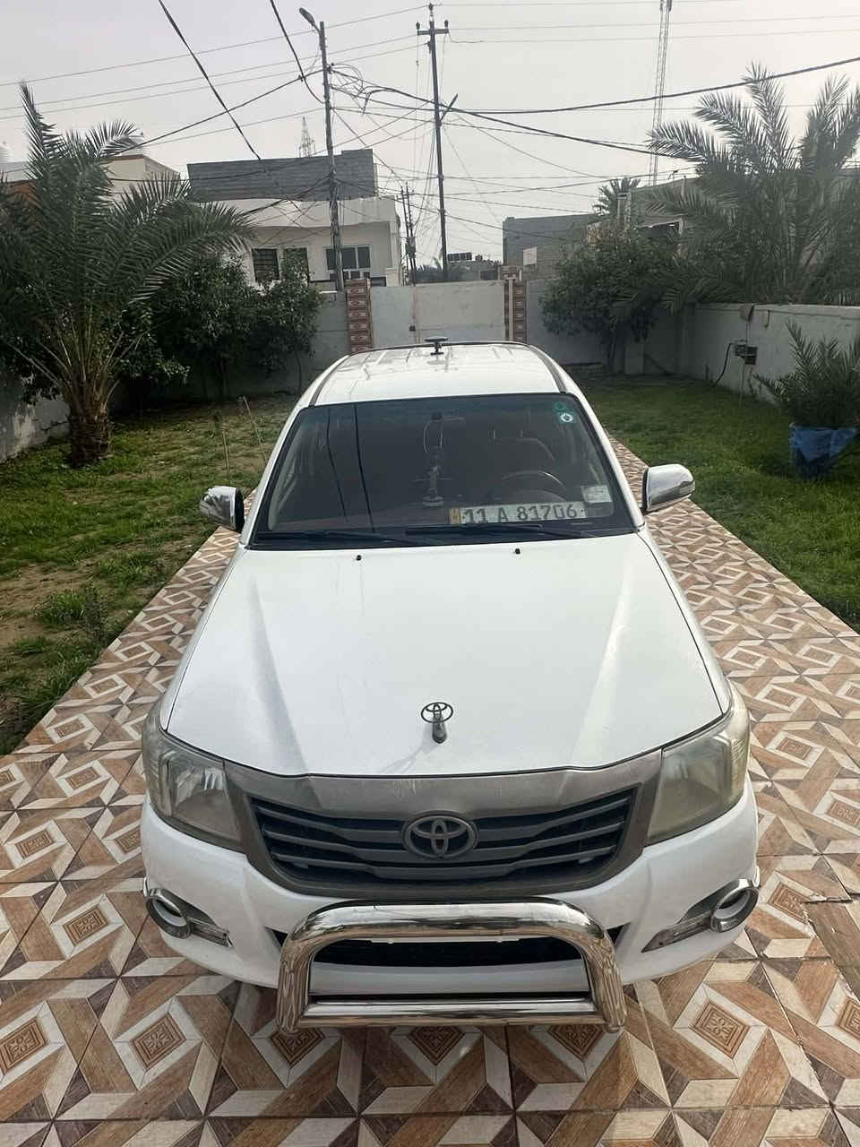 ١٤ رقم بغداد باسمي نظيف كلش فقط بارد خشم السياره الأيمن تخم تاير حدادية ١٠٠ %  اس استفسار رقم*********** وات ساب موجود
