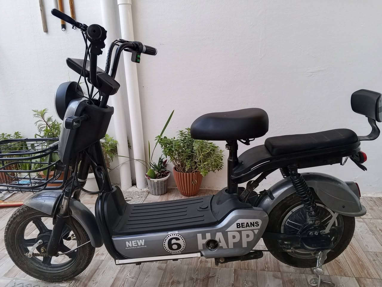 حجم 14 — 
كلشي ما بيه ❤️‍🔥
كهربائيات كله شغاله ❤️‍🔥🫴🏾
بصمه 2 
سويج 2 
بطاريات جدد 🔥
الدراجه اخذته جديده تقريبه قبل 3 اشهر 
تمشي 60 حقيقي ✈️🔥
تايرات جدد 🔥🫴🏾
ملف 1000 ✈️🫴🏾
موديل 2025 ✨✨
4 نمر ❤️‍🔥
تثبيت سرعه ✈️
مرايات جدد ✨
شخط ما بيه ✨
تشحنه ساعتين تكفيك يوم ✨🫴🏾
ستاند جانبي + ستاند خلفي 💝🫴🏾
شاشه ايباد تحدد العطل ✨🫴🏾
الدراجه أخت الجديده ❤️‍🔥
فول 🔥🔥
سعر 225 وبيه مجال 🔥🔥🔥
مكاني كركوك 
رقم***********
