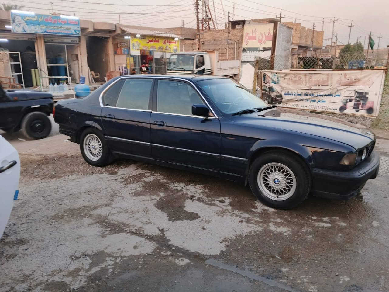 سلام عليكم بي ام دبليو مفتوح حجم 730
كير حاويه بعده بضمان
مكينه لا تنقيص لا تبخير لاصوت
حداديه خير من الله 
شلعه ومعدل تخبل
تبريد جام فتحه كله شغال 
رقم ديالى نكليزي تحويل مباشر 
عنوان سياره بغداد 
***********
وخاص مفتوح
