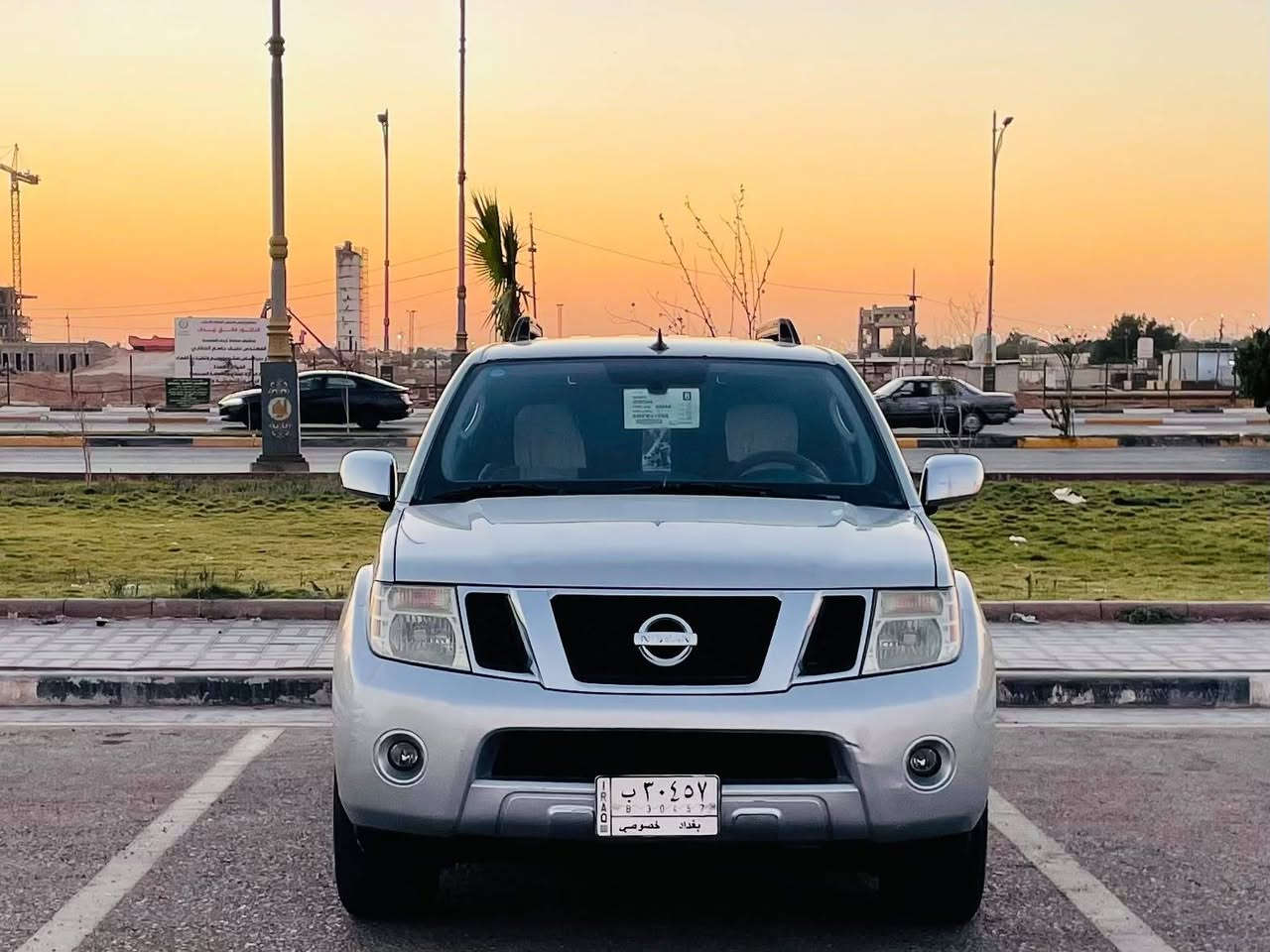 سلام عليكم نيسان بافندر موديل 2009 خليجي داخل مشمشي اصل مكفوله كفاله عامه فول مواصفات عده الفتحه شاشه تحكم ستيرن كامره ثلاثه قطع تبريد فور ويل كشنات كهربائي سيارة جديده وجاهزه من كلشي تبريد ثلج حداديه جديده كير مكينه 6 سلندر مكفولات سنويه الغايه 2028 سياره احله من صور السعر  97  الاستفسار علا رقم***********  مكان سيارة كربلاء
