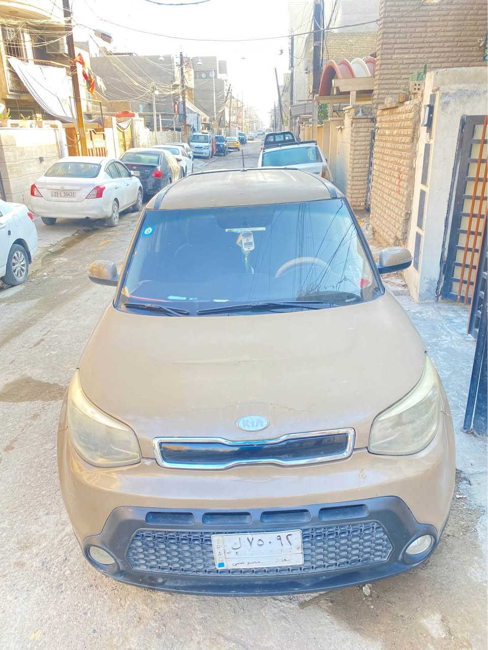 كيا صول موديل ٢٠١٤ السيارة جاهزة بس كشره بي جراد حادث بنيد مفتوح ع الجامة. شوي من القمارة   مضروبة يمي باب وجاملغ  بالهلال السعر ١٠٥ وبي مجال للاستفسار الاتصال بالرقم *********** بغداد, العراق
