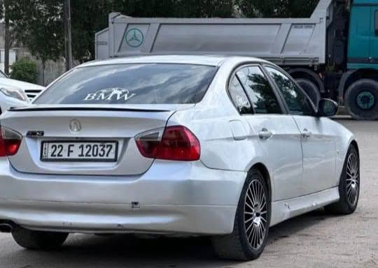 بي ام دبليو للبيع و مراوس موديل 2008 حجم E90 حجم 530 محرك وكير مكفولات بدون نقص و الكهربائيات كلها شغالة بدون جطلات  بلاديه كلهة صدر امامي كلة جديد مبدل و خلفي نضيف كلش تخم تاير جديد باتري جديد ويل كب 17تخم جديد داخل كلش نظيف ما بي شي وبلادي ما ملعوب بي سيارة بيها صبغ احزام اثر جراد بدون ضرر او تبديل قمارة تكم شواصي كلها مكفولات لا صبغ ولا شي سيارة حلوة و مرتبة وكلش نشطة و اعتمادية كلش السعر 80للشراي بيع او مراوس و السنوية باسمي  العنوان بغداد  رقم الهاتف *********** للستفسار متواجد على  النت بغداد, العراق

