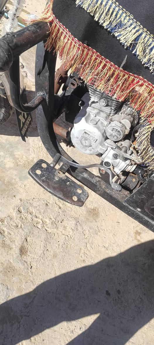 ستوتة 21نضيف فول محرك شرط ركبة شاصي كلة شرط بليتة ومنفيس سعرة مليون 250 وبي مجال قليل الشري يتصل ***********
