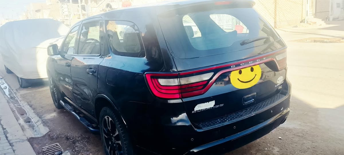 -

*للبيع او المراوس | Dodge Durango 2019 Limited*  

*المواصفات:*
- موديل 2019، فئة Limited 
- جاية حادث أمريكا - صور الحادث مرفقة بالمنشور، ضربة فقط الي من امريكا 
- ماشية 134,000 كم
- بيها أماكن صبغ ومعجون من التصلح، باقي البدي نظيف
- السيارة مامكفولة، تشغيل وامشي
- رقم نجف، بأسمي مباشرة - تحويل فوري
- مكان السيارة: النجف الأشرف

*السعر:* 165$ وبيها مجال للشراي الجاد

*للاستفسار:* ***********

