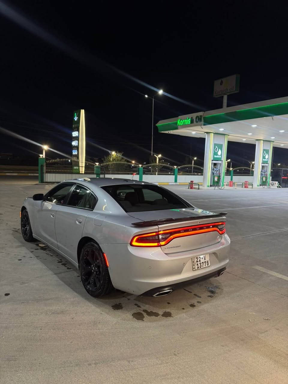 سلام عليكم دوج جارجر 2022 
موصفات SXT 
حادث فقط ربع البونيد صور الحادث مرفقة مع المنشور بدون تبديل فقط ربع بونيد مصلح بدون قطرة دواخل ماشية80 
سعر ٢٢٥ بيها مجال عنوان السيارة كركوك حي الخضراء *********** كركوك, العراق
