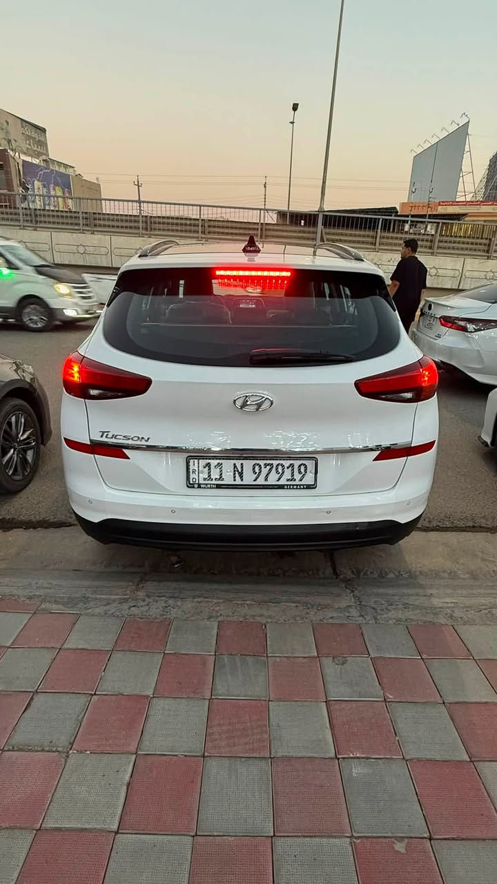 للبيع | هيونداي توسان 2020 🚘

✨ فول مواصفات ✨

✅ ممشى 119 ألف كم
✅ محرك وكير مكفولين
✅ شاشة وكالة
✅ كاميرا خلفية
✅ حساسات أمامية وخلفية
✅ بصمة تشغيل
✅ دخول ذكي (Smart Key)
✅ تشغيل زر (Start/Stop)
✅ مثبت سرعة
✅ بلوتوث + USB + AUX
✅ تكييف أوتوماتيك
✅ مرايا كهربائية مع إشارات
✅ إضاءة LED نهارية
✅ داخلية نظيفة جداً
🔹السعر 197 ورقه 
قابل لتفاوض بلمعقول 

💯 سيارة نظيفة وجاهزة للاستخدام، ما تحتاج مصرف


**إذا كنت صاحب هذا الإعلان وتريد حذفه لأي سبب، رجاءا أرسل رسالة إلى الدعم الفني**