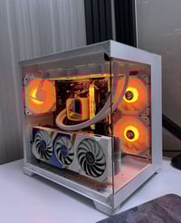 شباب pc للبيع   CPU : RYZEN 5 5600x RAM : LEXAR 16GB 3600 DDR4  GPU : ...