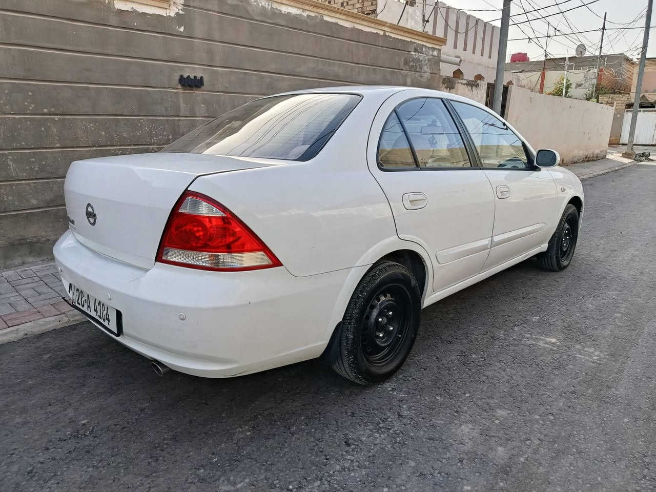 نيسان صني موديل ٢٠٠٨ جديداً بمعنى الكلمة تحكم مري دكم اربع بيبان حدادية كاملة باتري جديد تخم تايرات السعر ٩٥ وبية مجال مكاني ديوانية السيارة بسمي ***********
