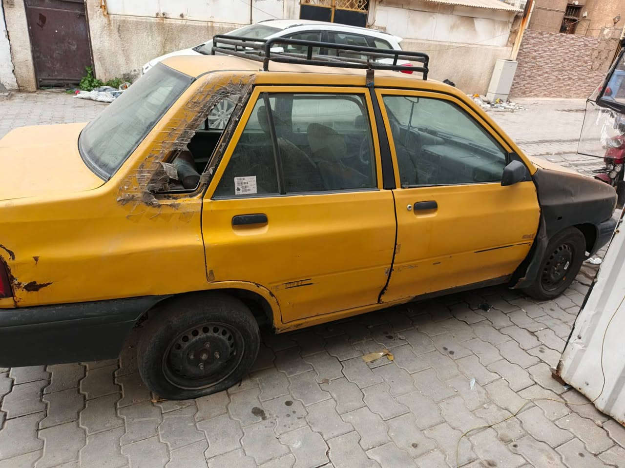 السلام عليكم عندي سايبه محرك كايمه رقم مميز ابيع كوم حديد 8 وارقات  شرط تحويل  مكاني بغداد  ***********7
