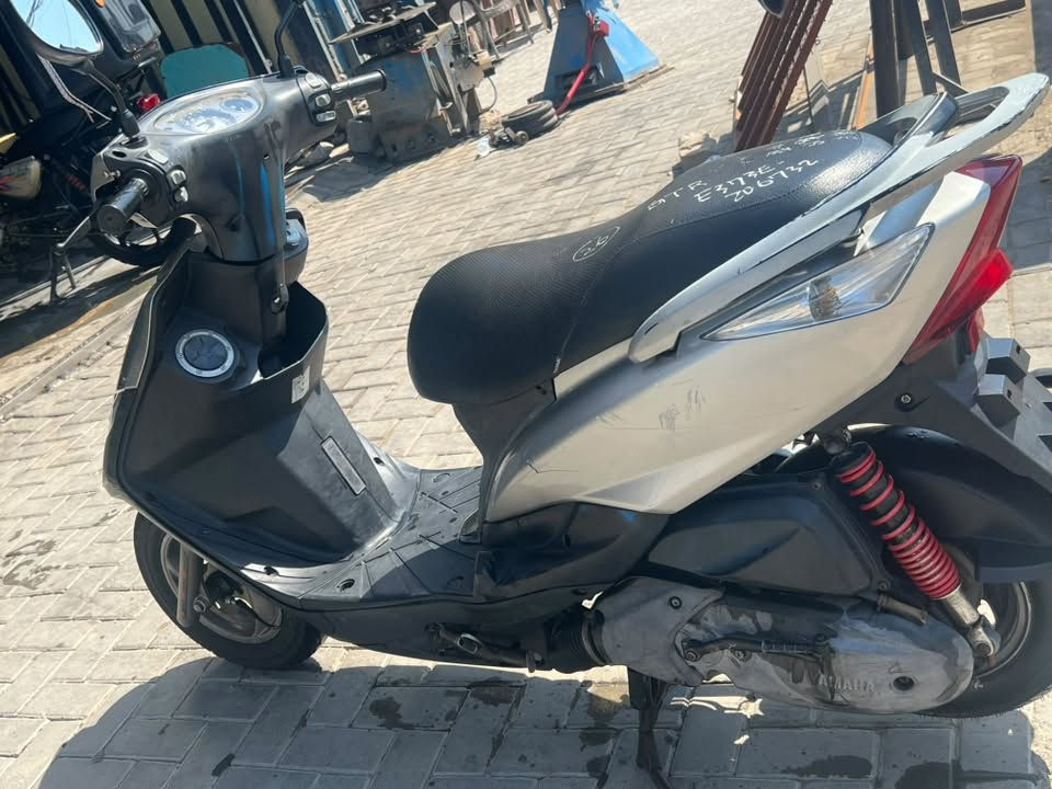 للبيع ثعلب كابريتر سرعه ١٤٠ مكفوله السعر ٨٢٥ الف عنوان الشعب ***********
