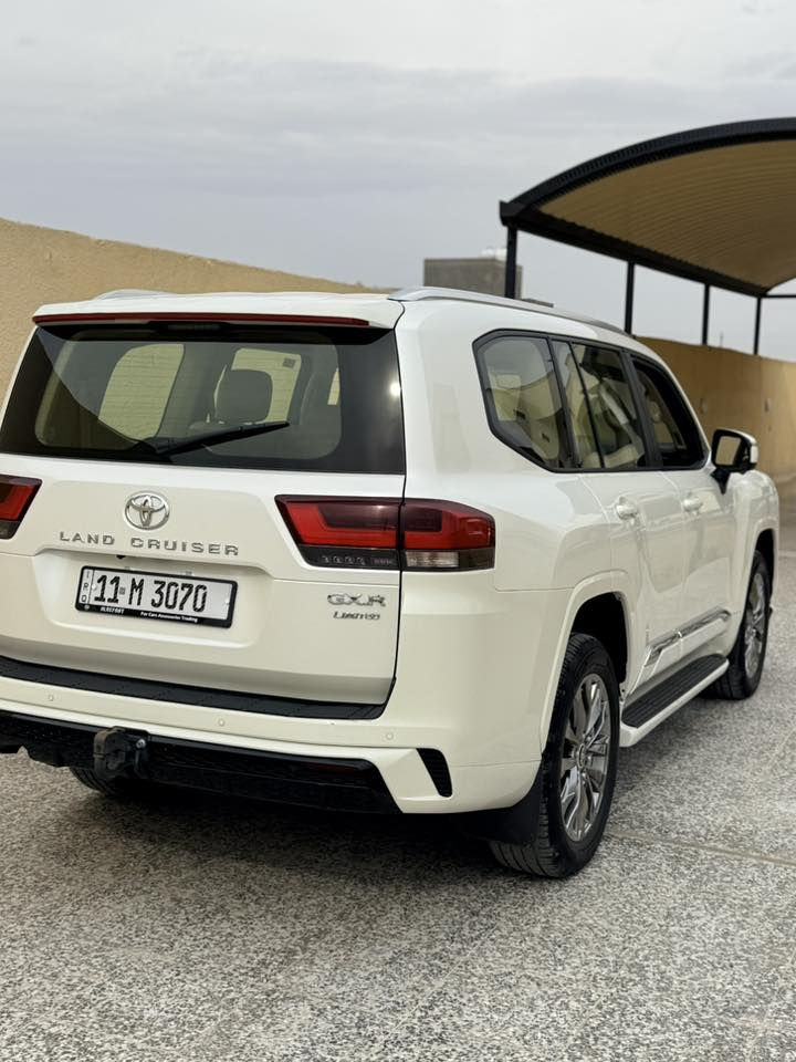 لاندكروز ٢٠٢٤
بريم فول مواصفات للأخير

رقم بغداد مميز جدا

٦ سلندر تنفس طبيعي

اربع كامرات خلفية وامامية وجانبية

٨ ايرباك 

طفاية

دشبول ليزر 

ماشية ٤١ حقيقي

جنطة كهرباء 

كراسي كهرباء

تشغيل عن بعد

مري شفط ونزول عند الرجوع

سبير وعدة ع شركة

مكفولة كفالة عامة 

عدا رصعتين والدعاميات عدم تطابق مصنعي بالسونار

سعر ٦٧٥$ وبي مجال للطيبين مكاني بغداد ***********
