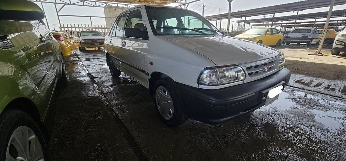 سلام عليكم سايبه موديل ١٤ خصوصي جاهزه رقم مثنى موجوده بديوانيه جاهزه مكينه وكير شرط سنويه مجدده مكفوله من الصبغ وتبديل عده خياسات مصلحه بدواير ودوس السعر ٣٧ وبيهه مجال  ***********
