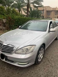 للبيع مارسيدس موديل 2007   فول مواصفات بانوراما السيارة   لارج الباب ط...