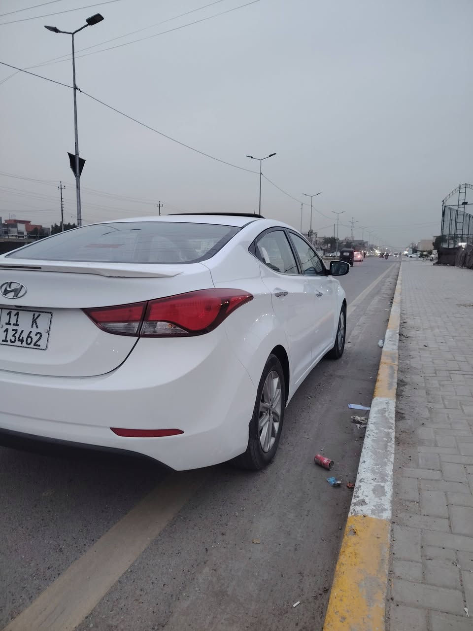 السلام عليكم  عندي الانتره مديل 2015 لسياره فول عده بصمه مري شفط فتحه داخل صاج ليت لد لسياره كلش نضيفه ومكفول من لصبغ مكينه 1800 وسعر 134 وبيه مجال مكان حي العامل ***********
