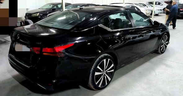 السلام عليكم للبيع           ***********
نيسان التيما 2022/ اللون اسود قطران 👑
السياره فول مواصفات 1/1 /   +SR
سياره سنوية جديد تحويل وكاله شرط

تحكمات ستيرن جهتين /شاشة ترحيب /بصمة تشغيل 
بصمة ابواب /شفاء ستيرن /رادارات 360°
رادار خلفي (وقوف ذاتي ) /رادار امامي /رادار جانبي
كشنات جلد/كشنات كهربائي/كشنات تدفئه 
تشغيل عن بعد/سلايد فول (فتحة سقف)
ويل حجم 19 كروم / لدات امامي و خلفي 
كامره خلفيه /حساس خلفي 
السياره ماشاءالله حلو  
{ موقع السياره قضاء بردرش او عقره قریب من موصل }   
(السياره وارد امريكي صور الحادث موجود بلمنشور)
( السياره ما بیها صبوغ نهائیا و بدون ارباك )
السعر159 و بيها مجال جوه سوكها رقم تلفون *********** اكر
