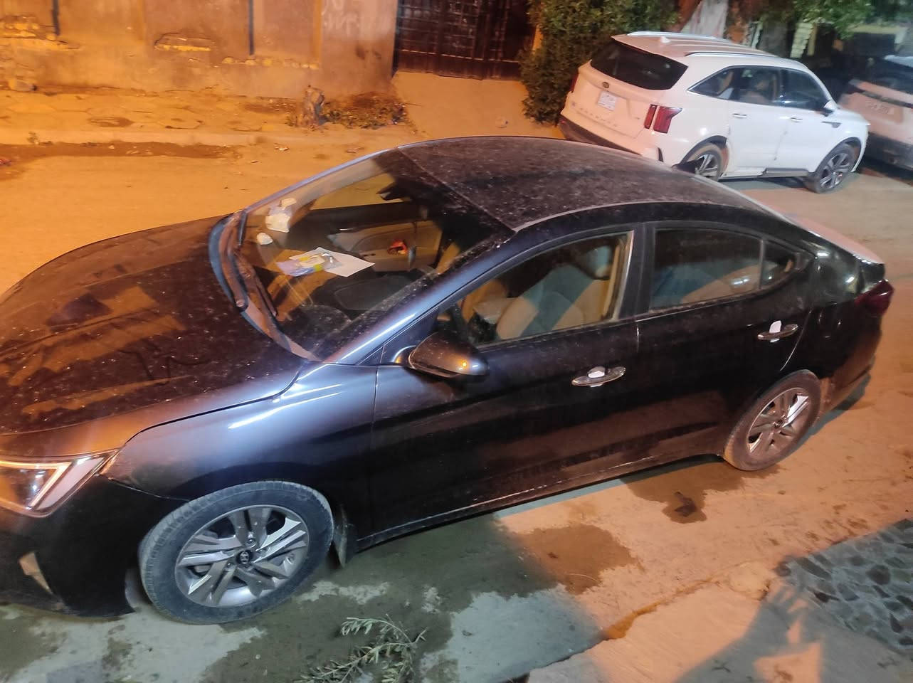 النترا موديل 20 وارد امريكي حادثها دعاميه وبدنه وبارد بالباب الخلفي بيها خيط تبخير  رقم قادسيه معوقين نص فول محرك الفين ويل كب تخم تاير جديد مكان السيارة ميسان العمارة السعر 100 قفل الرقم ***********
