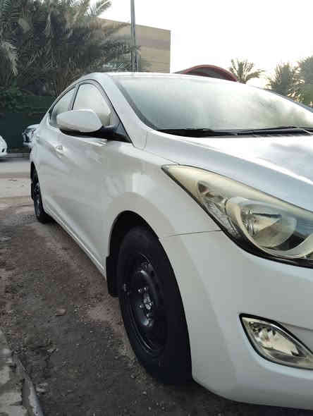 النترا خليجي موديل 2011 رقم اربيل الماني السياره بيها شيرين صبغ بطرف البنيد فقد الباقي كفاله من صبغ وتبديل وبارد جاهزه السياره كير محرك تبريد ثلج🥶 حداديه تمام  ماعايزه كلشي السياره جديده وترابها كلش حلو وصفاحه موس بلا جلوخ
ولا شخوط السياره أحله من الصور 
محرك 1800  جيد 💢. شاشة 💢
السعر المطلوب ((  109 $ )) بيها مجال للشراي للاستفسار الاتصال على الرقم *********** ( تراهم مراوس حسب القناعه)
